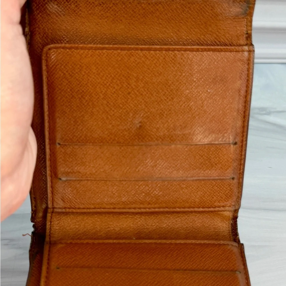 Louis Vuitton Monogram Elise Wallet | Authentic | Project Piece - Picture 7 of 10